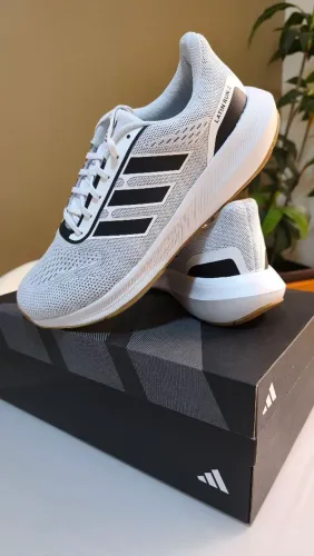 Tênis Novo Adidas 41 Linha Run 2 Cloudfoam Performance Caminhada Corrida Academia Original