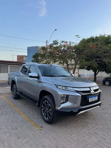 Mitsubishi L200 Triton Sport HPE-S 2.4 CD Dies. AUT 2025