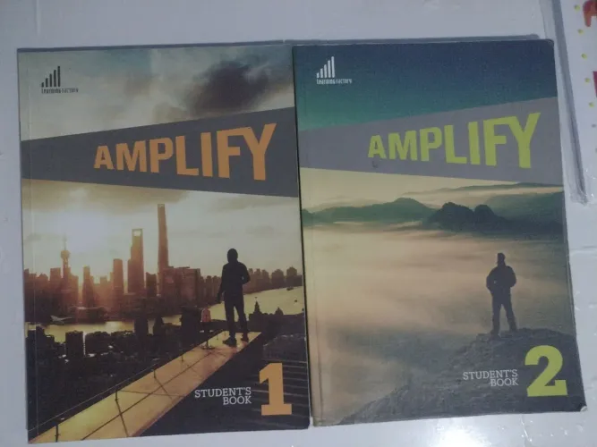 Livro Amplify 1 e 2 Cultura Inglesa USADO