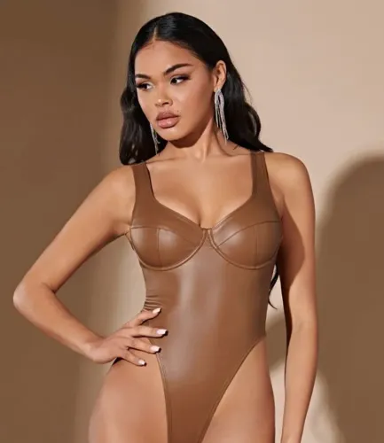 Body couro PU café