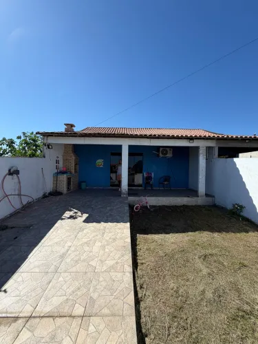 Casa em Iguaba com piscina 
