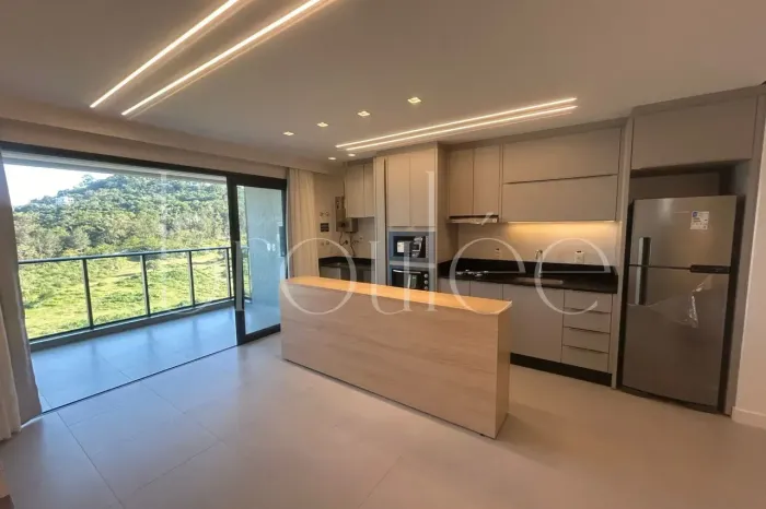 APARTAMENTO SEMI MOBILIADO NO BRAVA GARDEN HOME CLUB PARA LOCAÇÃO ANUAL