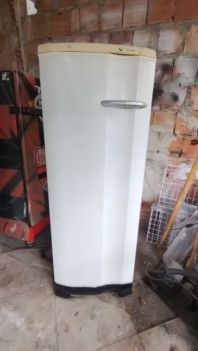 Freezer usado