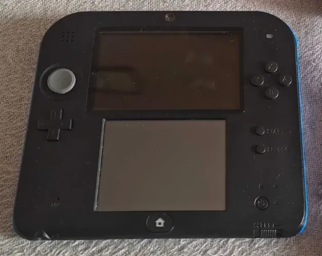 Nintendo 2ds 64gb
