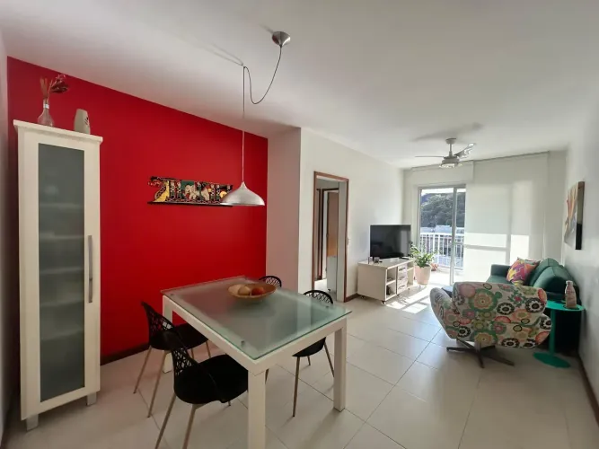 Apartamento de 2 quartos, sem suíte, 1 vaga