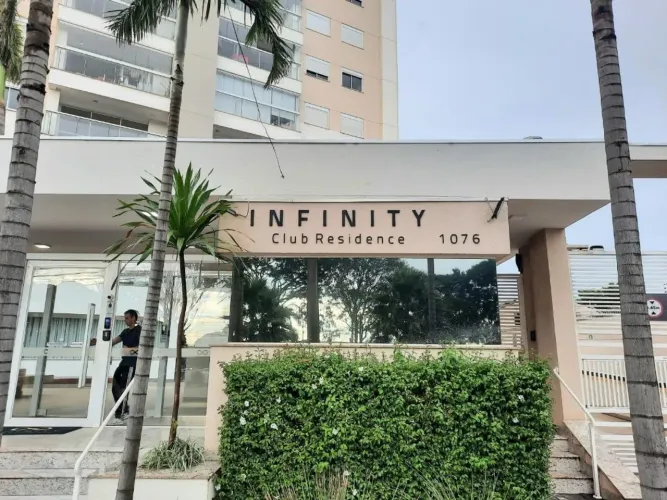 Apartamento para alugar em Maringá, Parque Industrial, com 3 quartos, com 79.98 m²