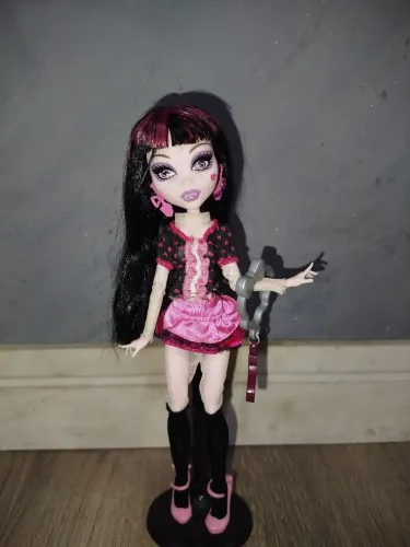 Draculaura killer style RESERVADA!