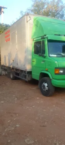 Faço frete e mudanças Rio e região 