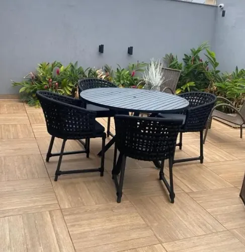 MESA 4 LUGARES PARA JARDIM