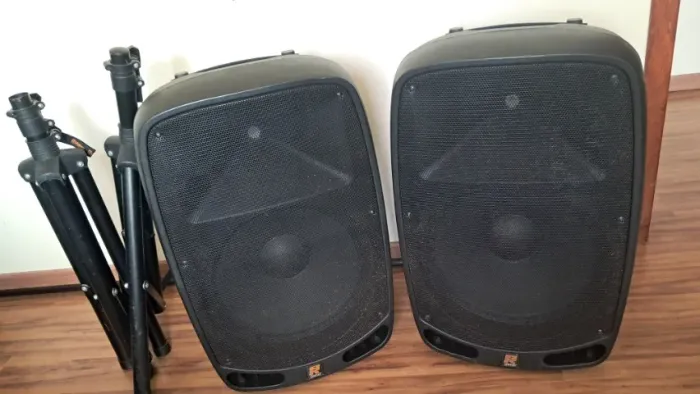 Par De Caixas Staner 15" Ps1501 com Tripé