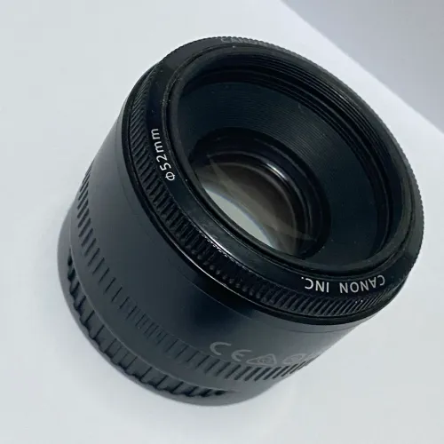 CANON ORIGINAL Lente Canon EF 50 mm fantastic plastic