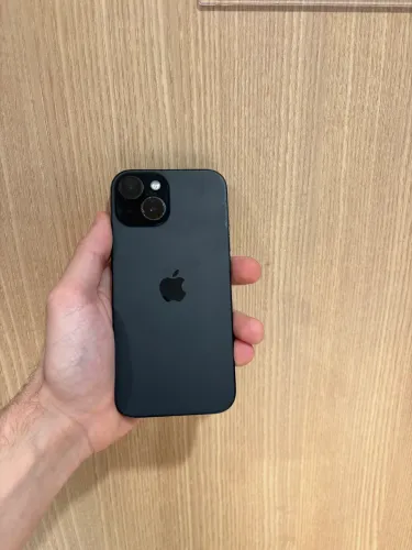 iPhone 15 128GB Preto - Único Dono