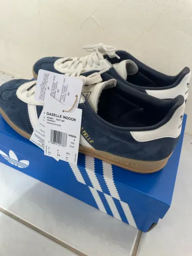 Adidas Gazelle Indoor Blue Gum - Tamanho 41 BR (9.5 US) - Semi Novo / Com Caixa