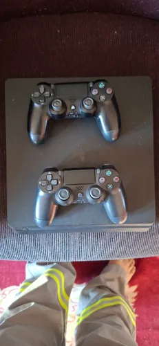 PlayStation 4