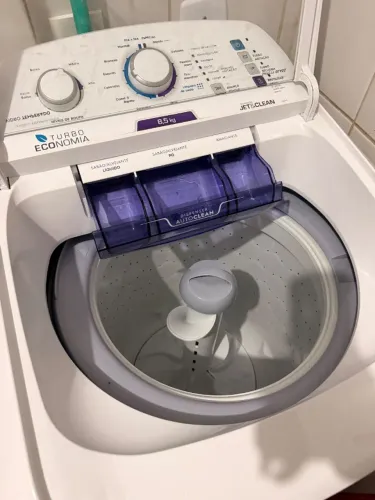 Máquina de lavar Electrolux 8,5kg 