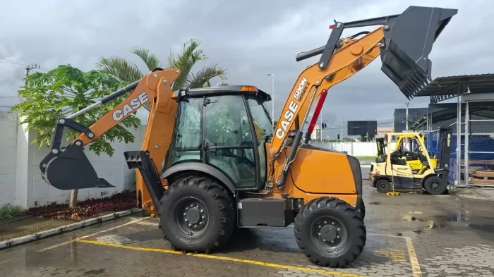 Case 580N 2025 série 2