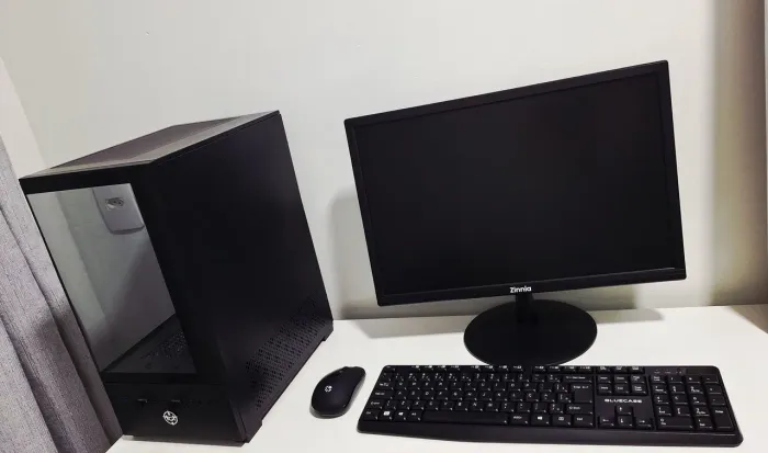 PC Desktop Intel Core i7 | 16 GB RAM | SSD | Windows 10 Pro
