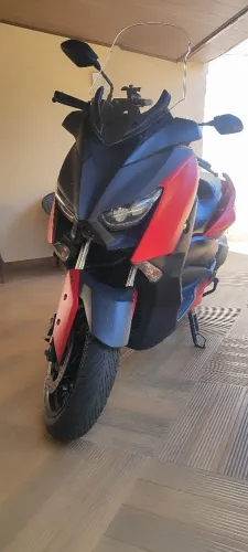 Xmax 250 2021 abs