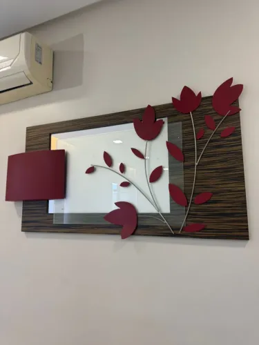 Vende-se quadro com espelho