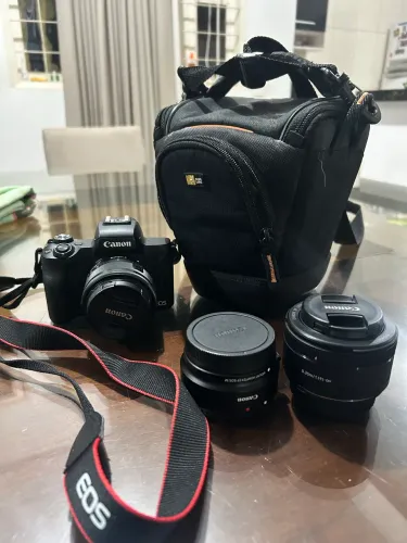 Câmera Canon M50 Mark II + Lente Kit