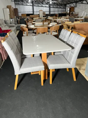 Mesa de Jantar com 4 cadeiras 1.20x80