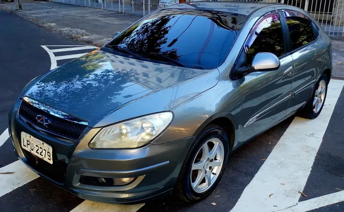 Chery Cielo 1.6 16V 119cv 5P 2011