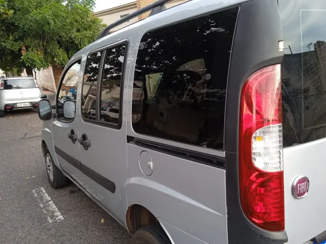 Fiat Doblo Essence 1.8 Flex 16V 5P 2014