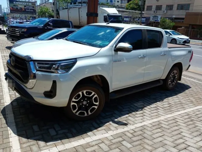 Toyota Hilux CD SRX 4X4 2.8 TDI 16V Diesel Aut. 2024