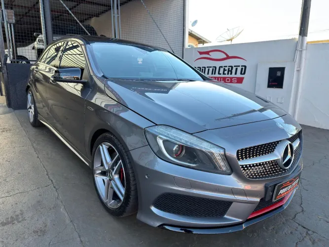 Mercedes-Benz Classe A 250 2.0 TB Sport Aut. 2015