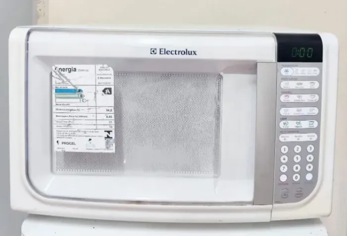 Micro-ondas Electrolux MEF41 de 31 litros 110v
