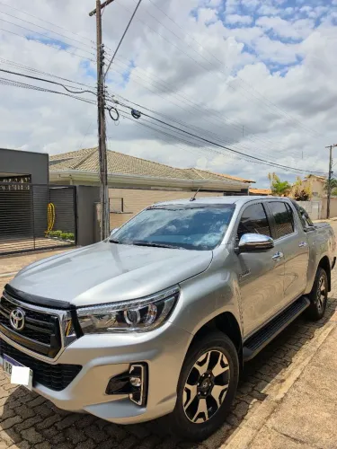 Toyota Hilux CD SRX 4X4 2.8 TDI 16V Diesel Aut. 2020