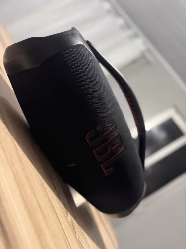 Bombox 3