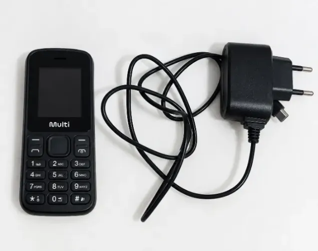 Celular Multi UP 4G Seminovo Pouco Usado + Caixa e Carregador