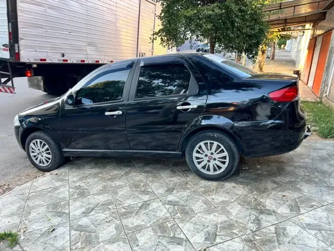 Fiat Siena EL Celeb. 1.0 MPI Fire Flex 8V 4P 2010