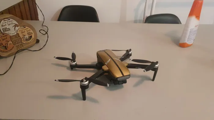 Drone 4k CFLY Faith 2