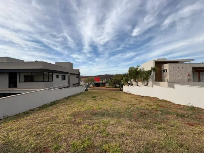 Terreno de 494 m² à venda no condomínio Alphaville, em Ribeirão Preto/SP I Imobiliaria em
