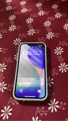 iPhone 13