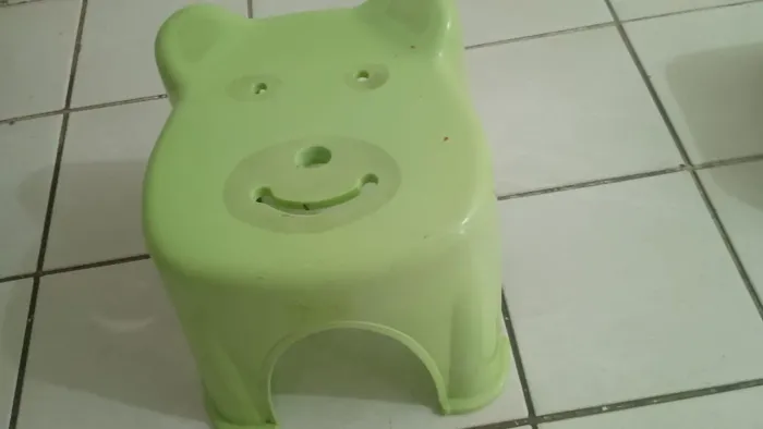 Banquinho infantil