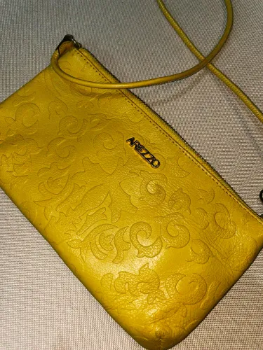 Bolsa Arezzo couro transversal