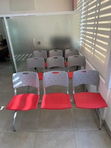 Vendo 7 bancos de 3 lugares