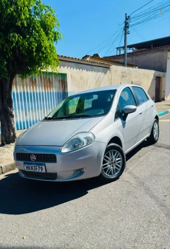 Fiat Punto ELX 1.4 Fire Flex 8V 5P 2010