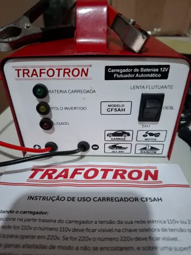 Carregador de Bateria Veicular