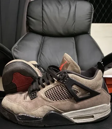 Air Jordan 4 Taupe Haze (USADO)