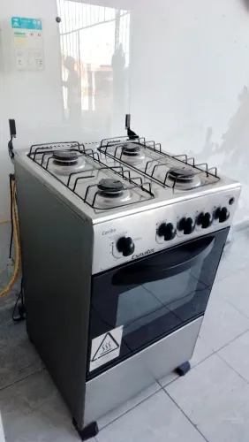 Vende-se fogão