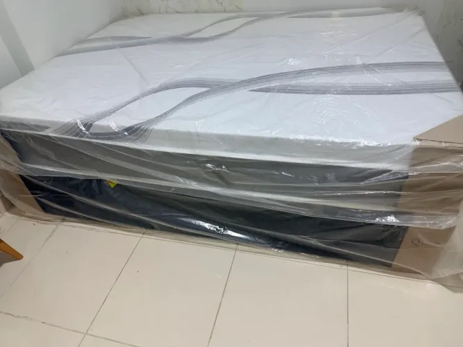 Cama Casal nova na Embalagem com molas ensacadas