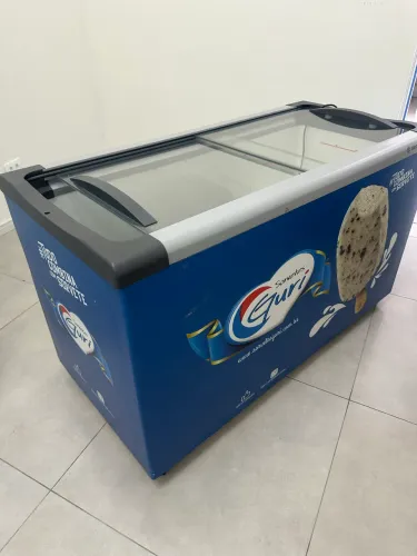 Freezer expositor 