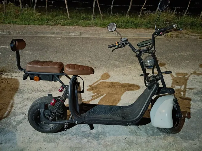 Moto elétrica scooter ?