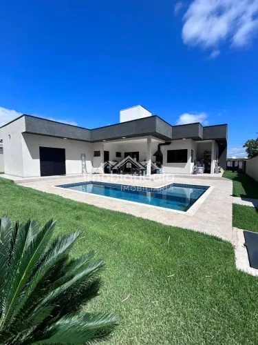 Casa à venda Condomínio Residencial Shambala I - Atibaia - 760m²