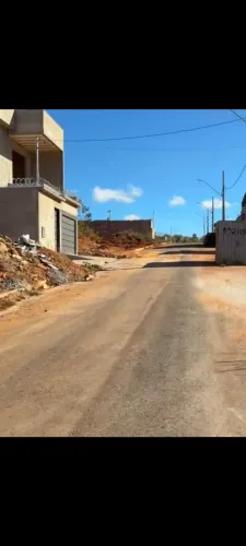Super Lote de esquina com financiamento próprio ao Lado do Portal dos Ipês 