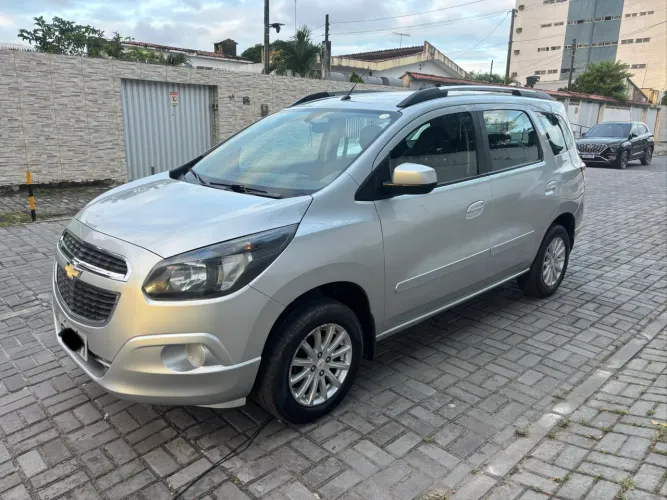 Chevrolet Spin LT 1.8 8V Econo.flex 5P Aut. 2016